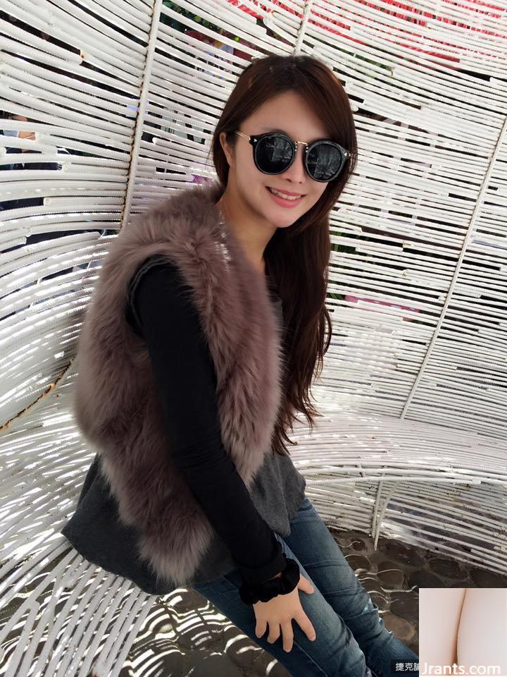 Bông hoa ngọt ngào trong triển lãm Shi Xiaojuner bất ngờ hóa ra là giáo viên thể dục (25P) - Ảnh 5