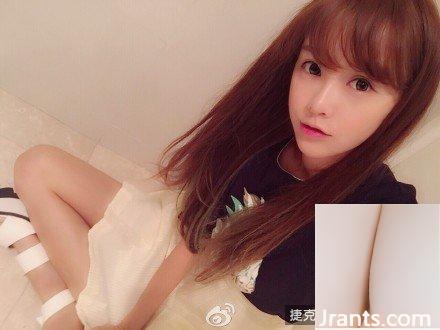 Người mẫu nhỏ nhắn với khí chất tươi tắn ~ Huang Yilin A (62P) - Ảnh 24