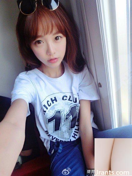 Người mẫu nhỏ nhắn với khí chất tươi tắn ~ Huang Yilin A (62P) - Ảnh 35