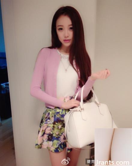 Người mẫu nhỏ nhắn với khí chất tươi tắn ~ Huang Yilin B (81P) - Ảnh 20