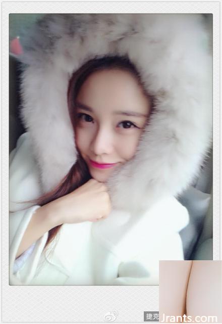 Người mẫu nhỏ nhắn với khí chất tươi tắn ~ Huang Yilin B (81P) - Ảnh 77