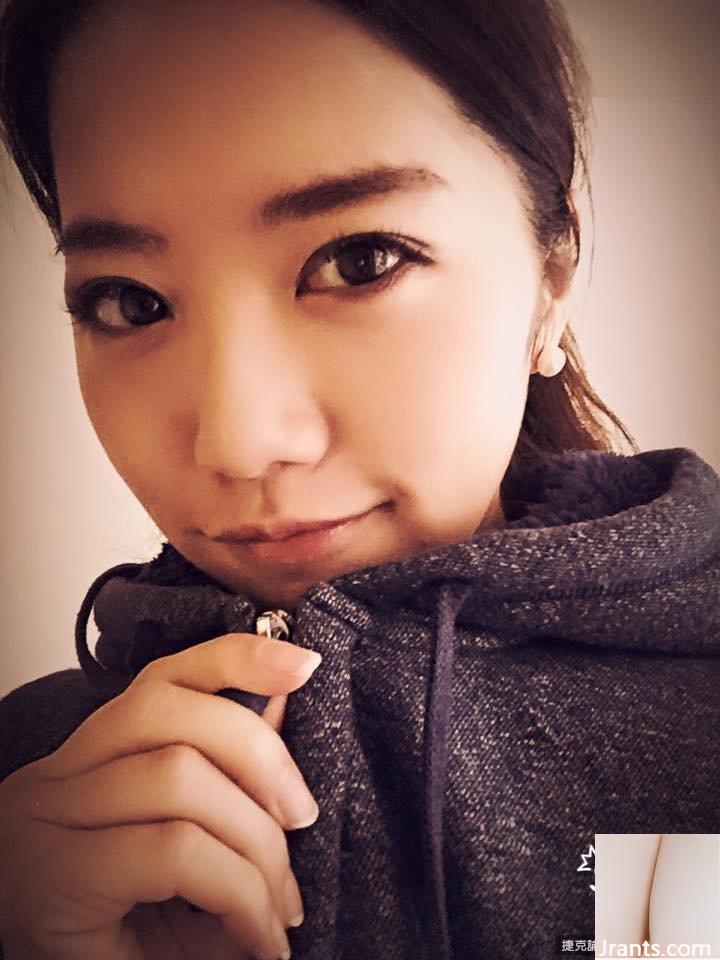 Nữ tiếp viên xinh đẹp của China Airlines ~Zoe Wang~ trông thật bắt mắt trong bộ bikini với những đường cong thon thả (49P) - Ảnh 40