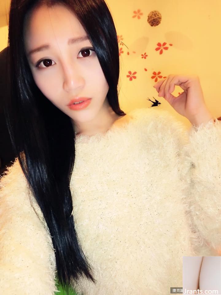 32C có chất liệu~Lai Bibi là một cô gái xinh đẹp mặc bikini~Lai Bibi(44P) - Ảnh 10