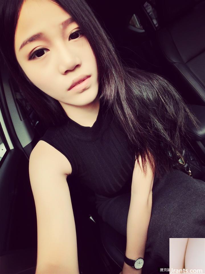 32C có chất liệu~Lai Bibi là một cô gái xinh đẹp mặc bikini~Lai Bibi(44P) - Ảnh 37