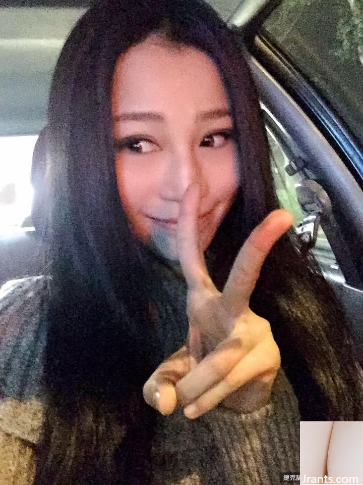 32C có chất liệu~Lai Bibi là một cô gái xinh đẹp mặc bikini~Lai Bibi(44P) - Ảnh 43