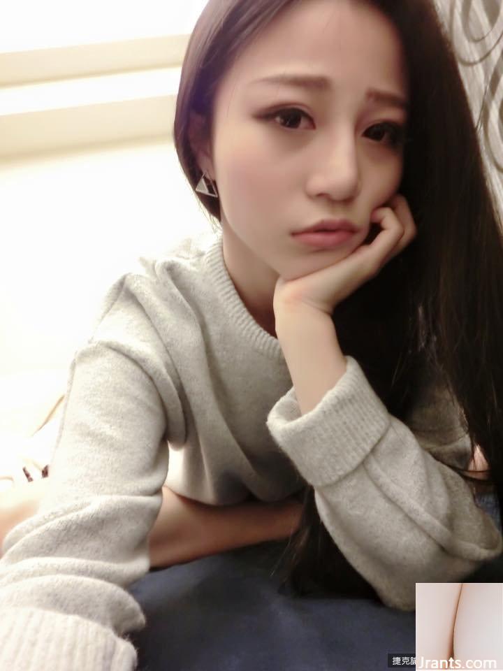 32C có chất liệu~Lai Bibi là một cô gái xinh đẹp mặc bikini~Lai Bibi(44P) - Ảnh 44