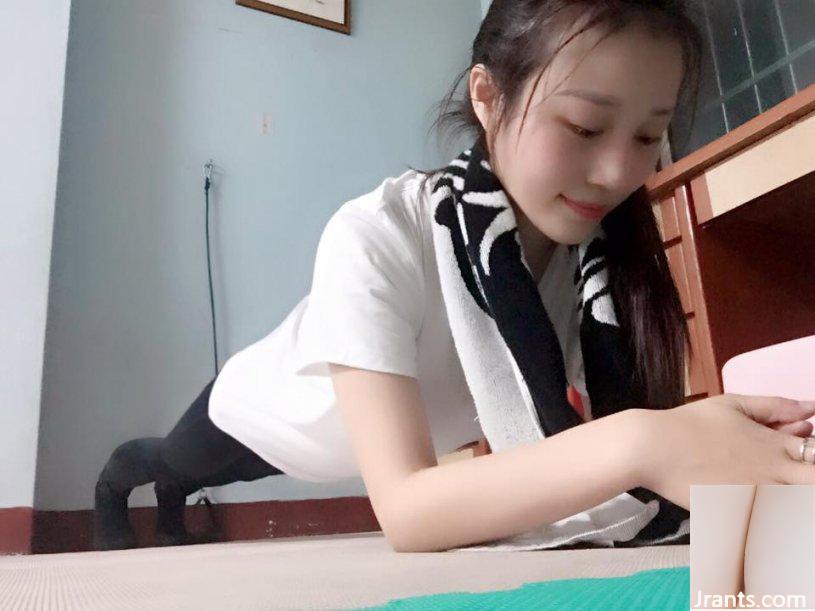 32C có chất liệu~Lai Bibi là một cô gái xinh đẹp mặc bikini~Lai Bibi(44P) - Ảnh 8