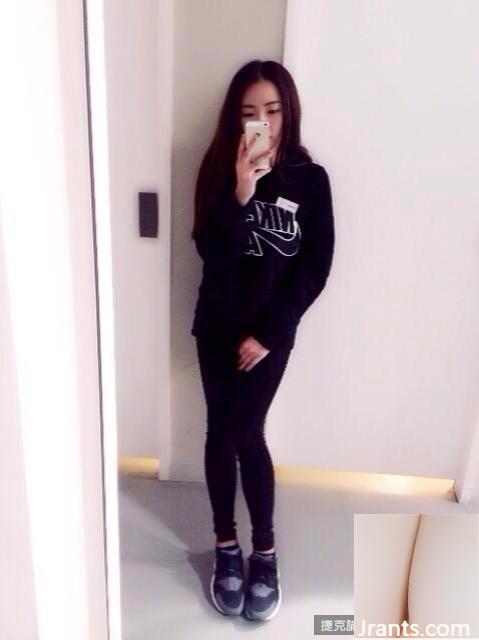 Nữ nhân viên xinh đẹp của Nike~Cao Manting~ (31P) - Ảnh 2