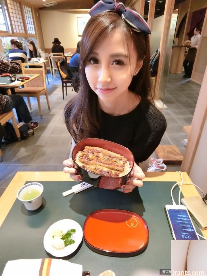 Nữ tiếp viên của Tiger Airways với đôi chân trắng ngần và khuôn mặt ngọt ngào ~ Rita Kao(Gao Yuwen)~ (53P) - Ảnh 37