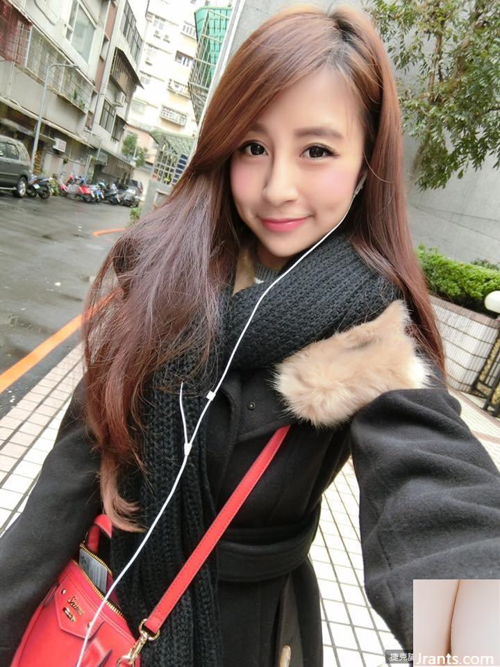 Nữ tiếp viên của Tiger Airways với đôi chân trắng ngần và khuôn mặt ngọt ngào ~ Rita Kao(Gao Yuwen)~ (53P) - Ảnh 49