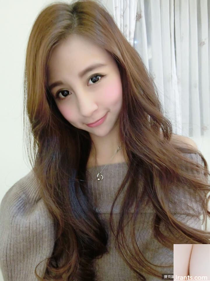 Nữ tiếp viên của Tiger Airways với đôi chân trắng ngần và khuôn mặt ngọt ngào ~ Rita Kao(Gao Yuwen)~ (53P) - Ảnh 6