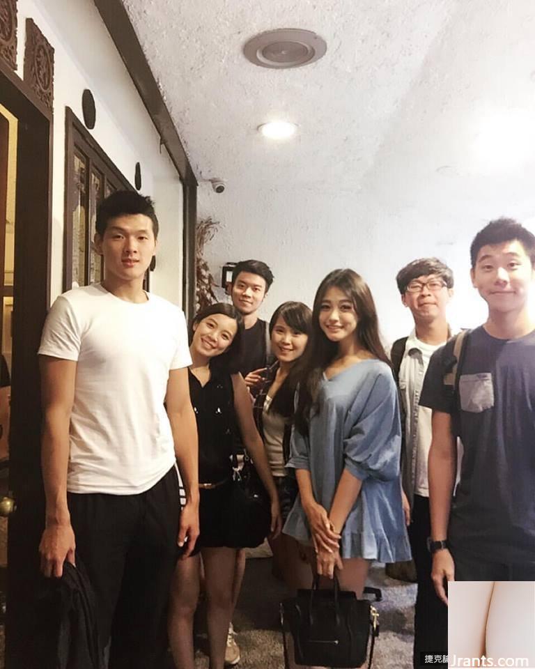 Cô tiếp viên xinh đẹp của Evergreen ~ Pauline Wang ~ ở nhà trong thời tiết lạnh giá và tập thể dục rất nhiều (38P) - Ảnh 13