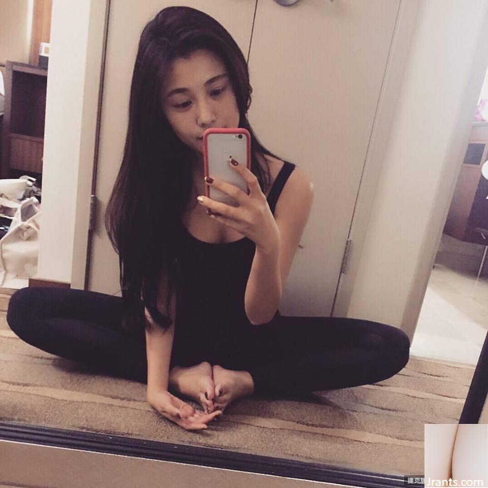 Cô tiếp viên xinh đẹp của Evergreen ~ Pauline Wang ~ ở nhà trong thời tiết lạnh giá và tập thể dục rất nhiều (38P) - Ảnh 8