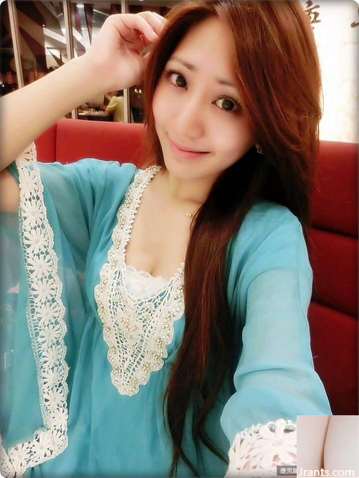 Cô chủ xinh đẹp ~ Yumi Liang ~ khoe sự nghiệp bắt mắt trong bộ trang phục chữ V khoét sâu của chính mình