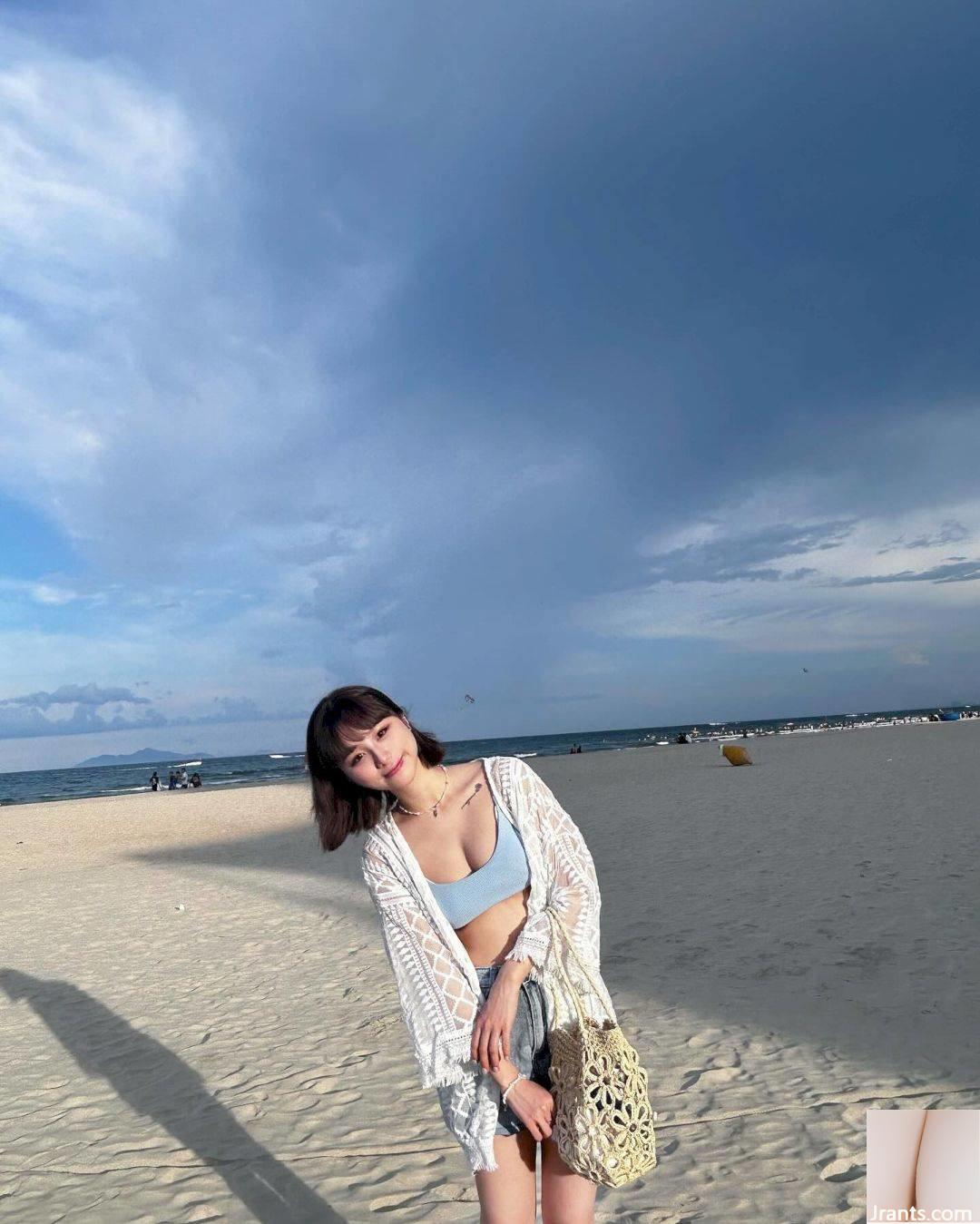 Cô gái xinh đẹp “christykon” đến từ Hong Kong ngọt ngào và dễ thương, với sự dễ thương của cô gái nhà bên và những đường cong cơ thể đều bắt mắt. - Ảnh 3