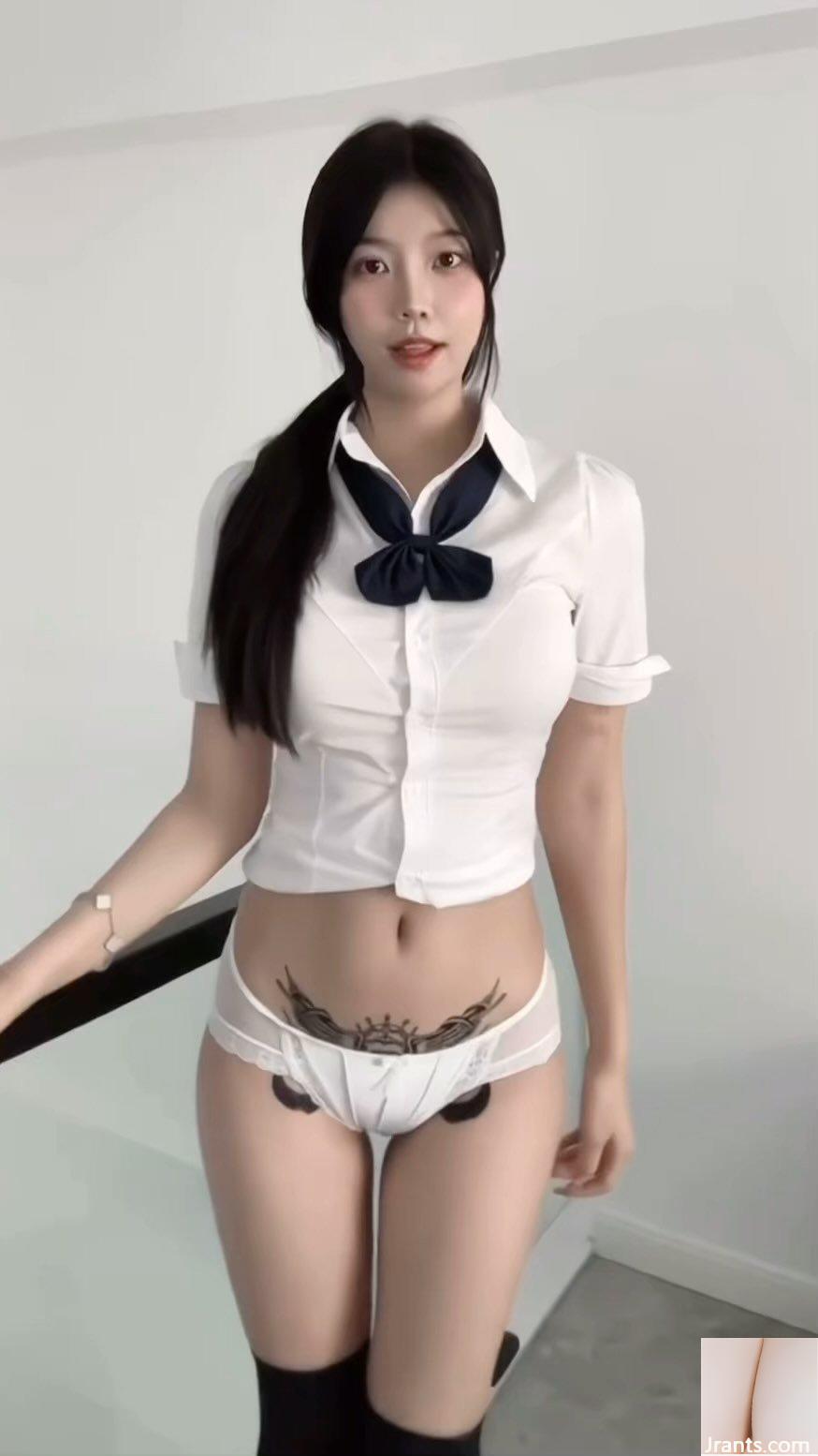 Khuôn mặt thiên thần không khoa học “yushenya88” bắt mắt và bộ ngực căng tròn bắt mắt! (31P) - Ảnh 5