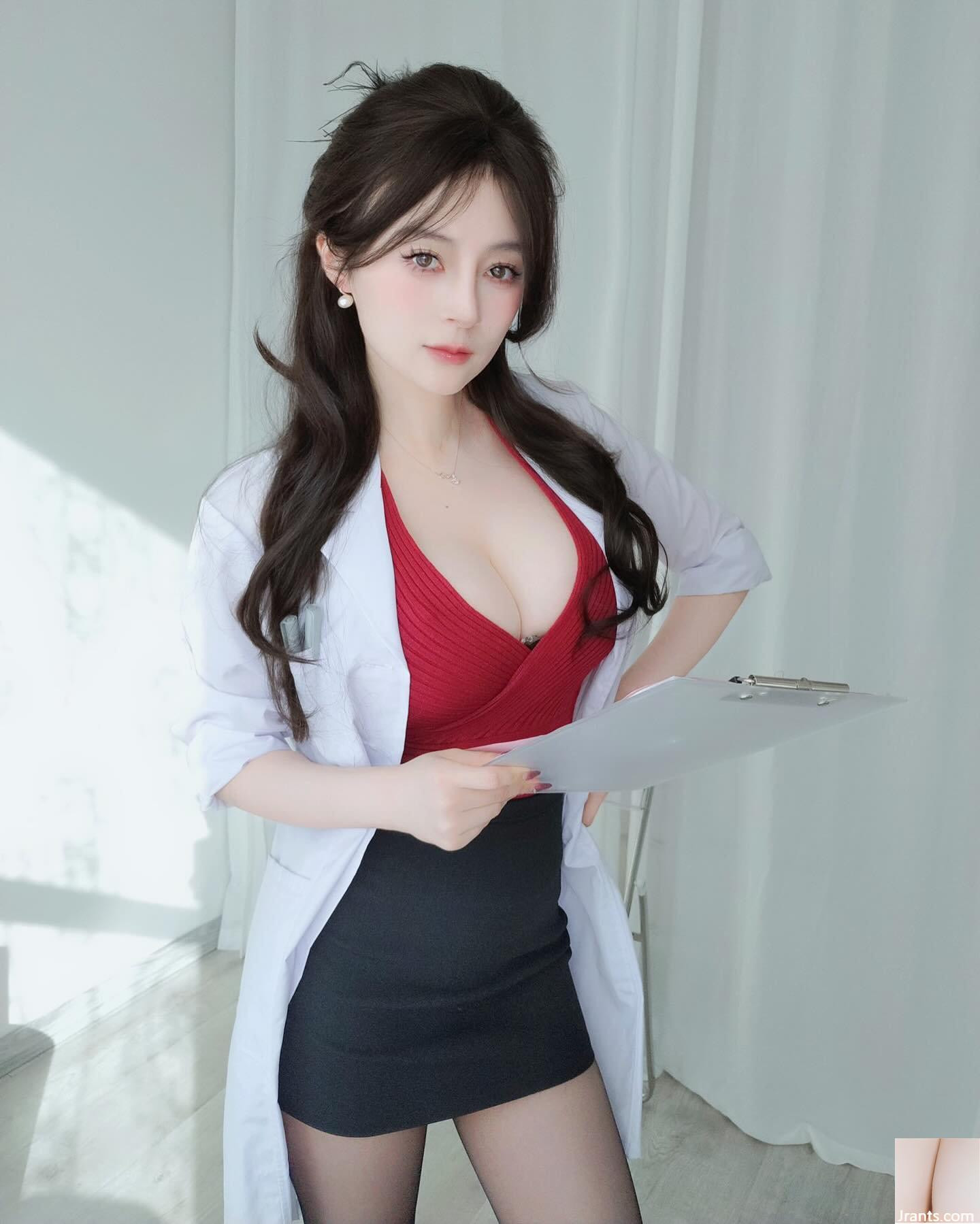 Nữ thần “Silver 81” không có điểm mù, khuôn mặt dù chụp thế nào cũng đẹp, bộ ngực khủng gợi cảm hút hồn (28P) - Ảnh 4