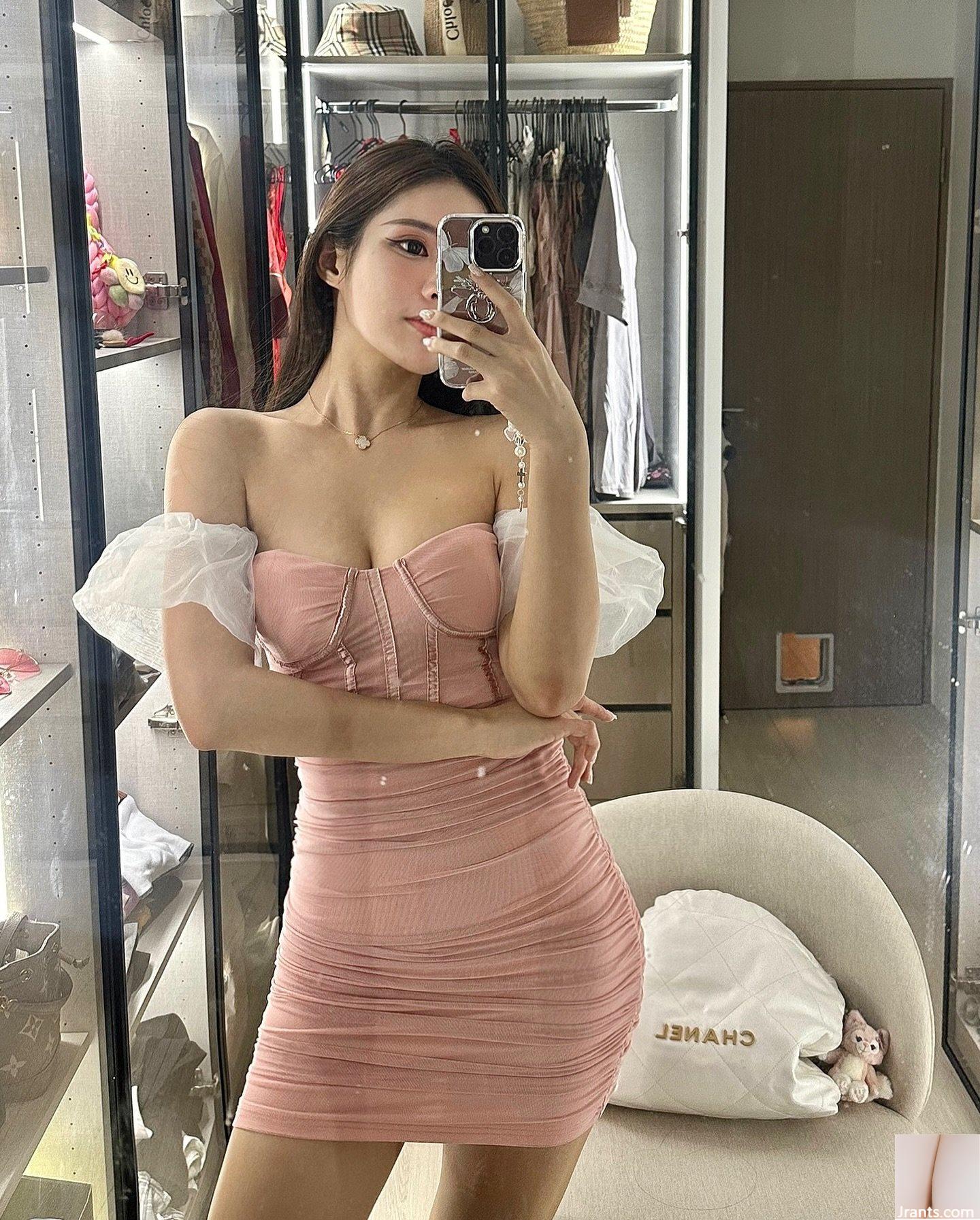 Bộ ngực tuyết trắng của cô gái gợi cảm “Huang Shuting Vivi” tròn trịa và tươi sáng! (14P) - Ảnh 6