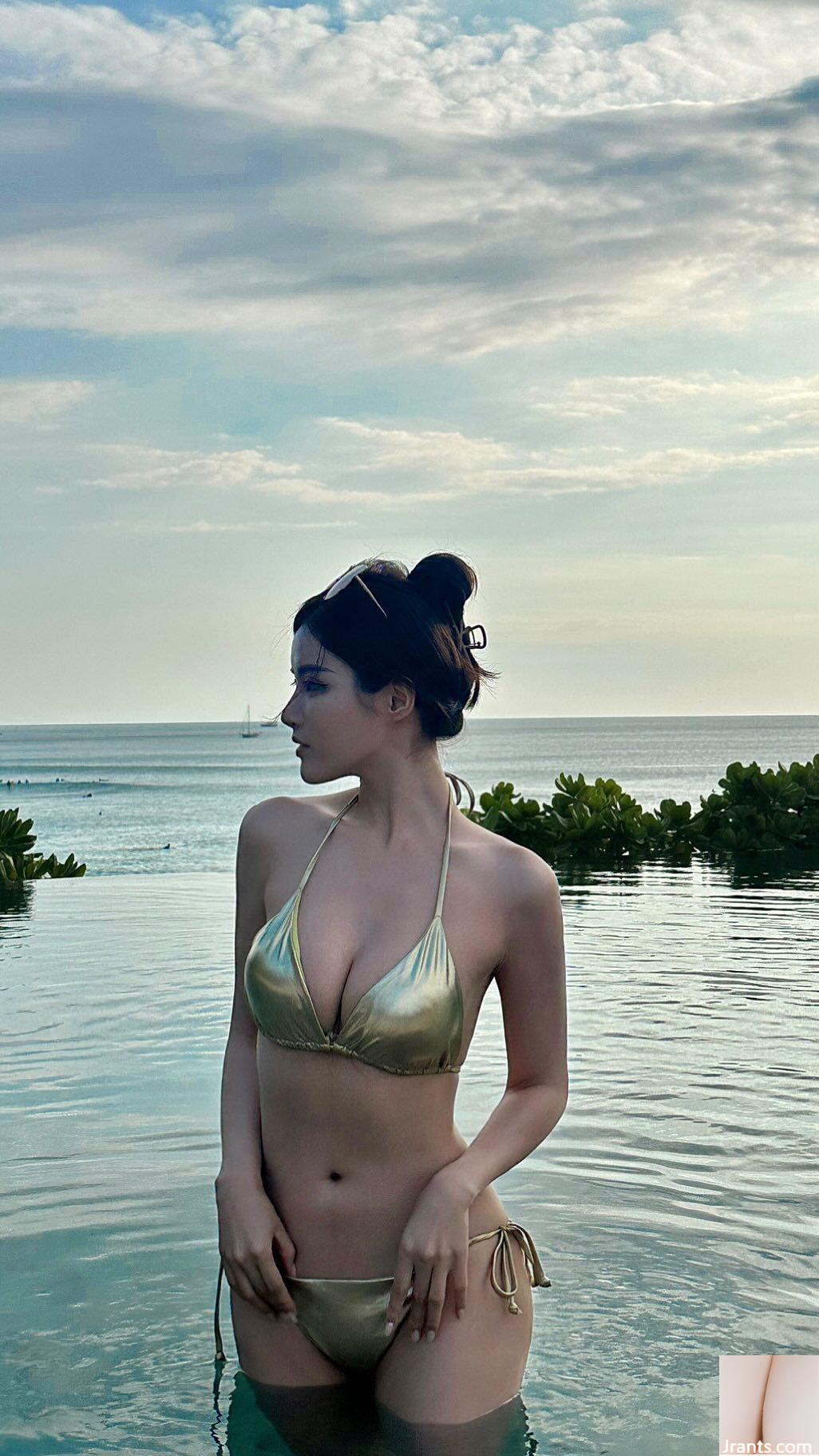 Bộ ngực tuyết trắng của cô gái gợi cảm “Huang Shuting Vivi” tròn trịa và tươi sáng! (14P) - Ảnh 9