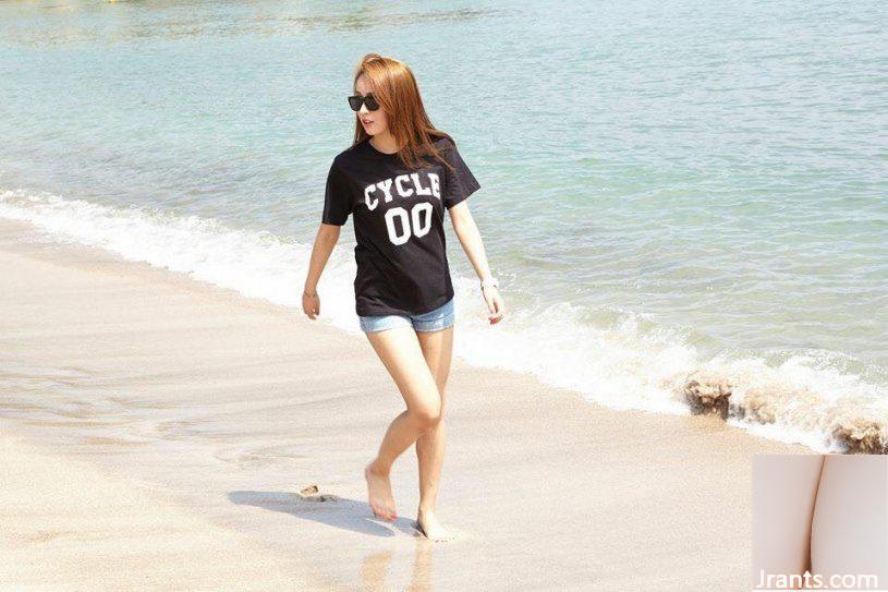 Người đẹp lai Đài Loan và Thái Lan ~ Julie Xinyi ~ tham gia cùng Uni Girls và chụp những bức ảnh đẹp dưới nắng trong bộ bikini (28P) - Ảnh 13