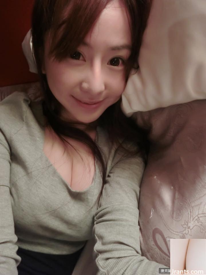 Tin nhắn riêng lộ ảnh ngực ~ Cô gái T (Tiffany Chen) ~ giáo viên thực sự đã gửi một câu trả lời tục tĩu rằng “mạch nước” (70P) - Ảnh 52