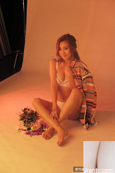 Shao Shao Sunshine Little Woman (GQ) (28P) - Ảnh 15