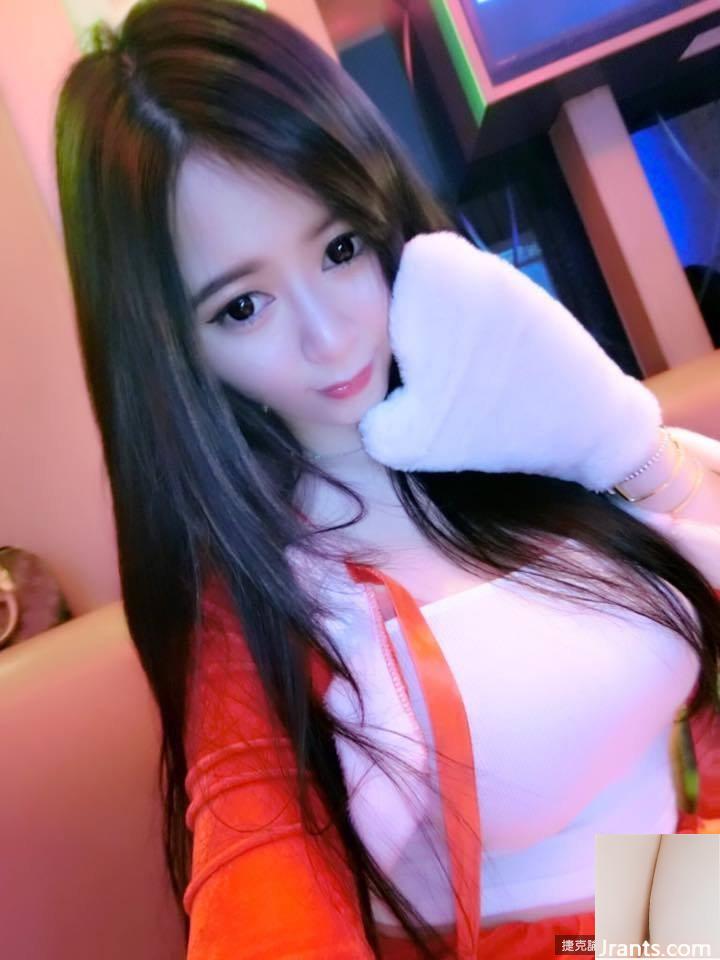 Bà chủ G-cup ~ Liu Liuning ~ selfie bikini đỏ nóng bỏng với vòng nâng tập trung và bộ ngực đẹp quá đầy đặn (69P) - Ảnh 42