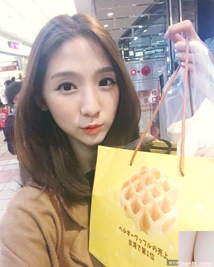 Vợ xinh đẹp người mẫu trực tuyến Wang Xinyi (23P) - Ảnh 10