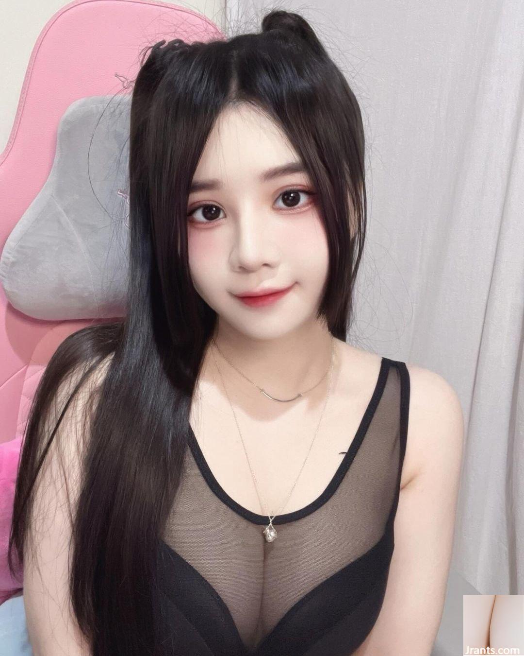 “Xiangxiang Demi”, người dẫn chương trình ngực trần ngọt ngào, có thân hình tuyệt vời và dám khoe (13P) - Ảnh 7