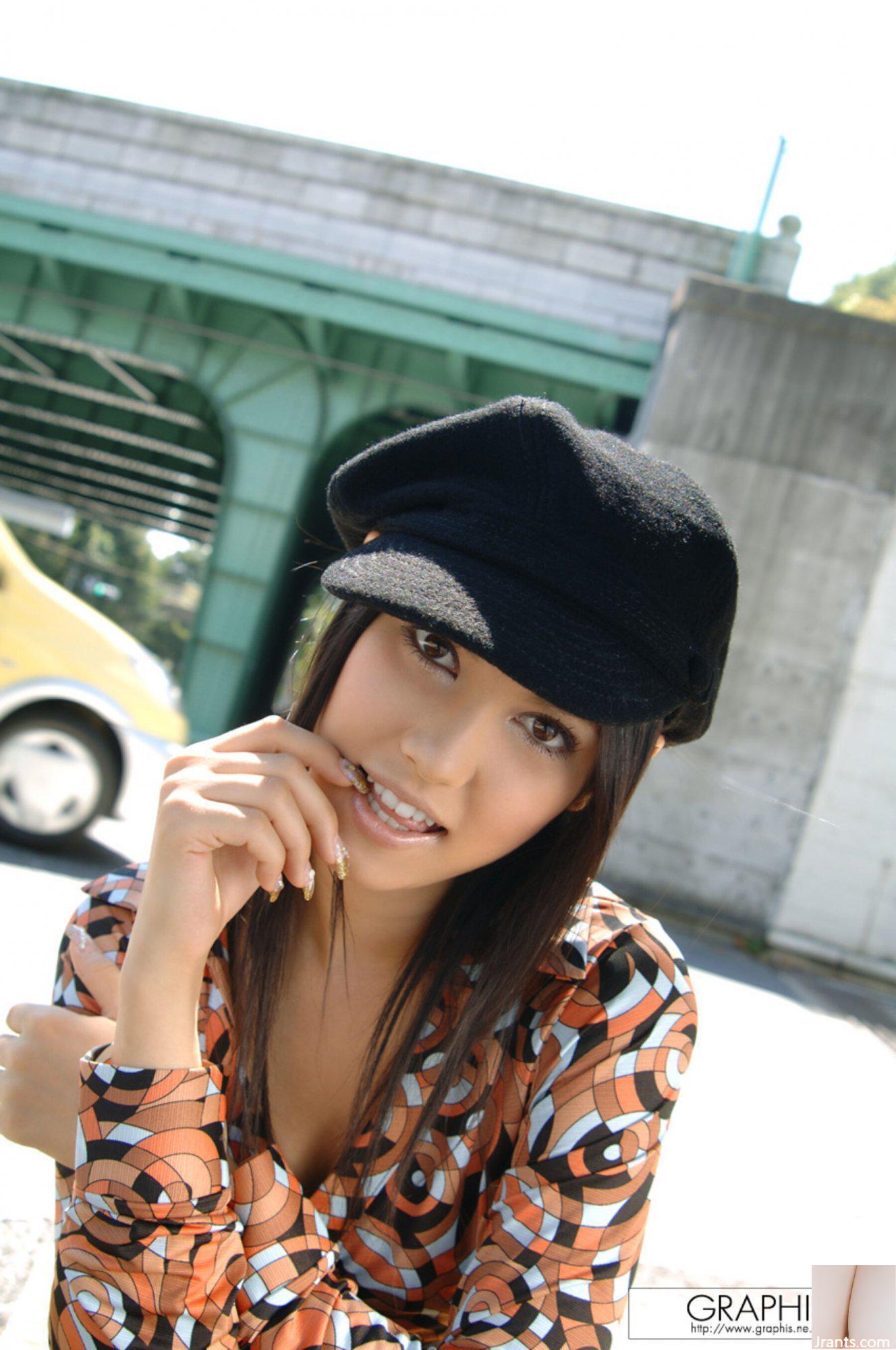 Maria Ozawa (Graphis) “Harvest” (25-10-2006) (96P) - Ảnh 3