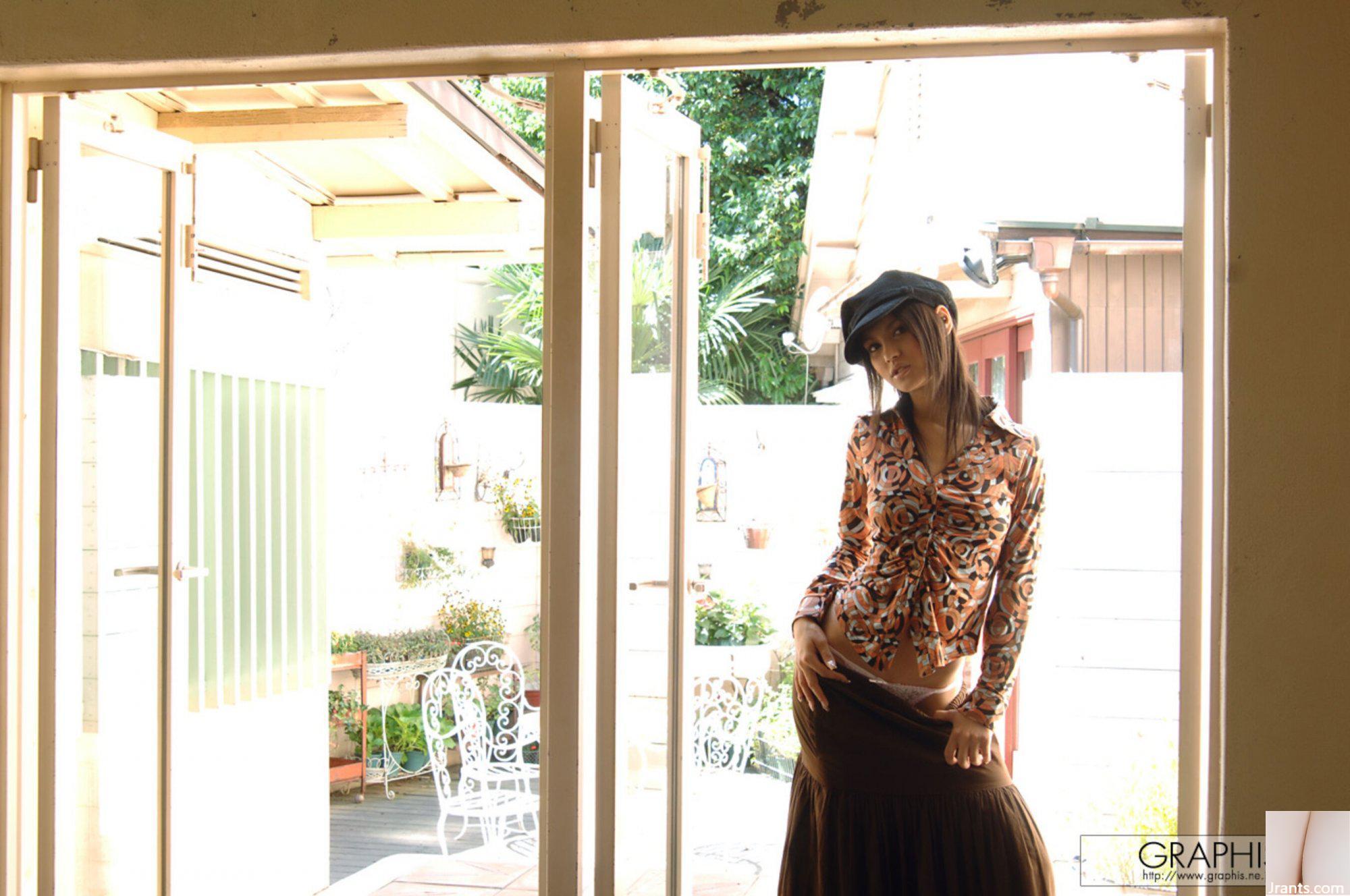 Maria Ozawa (Graphis) “Harvest” (25-10-2006) (96P) - Ảnh 4