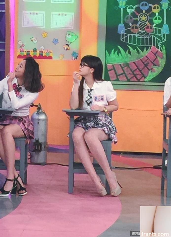 Vú E bung ra khỏi áo trắng! ~Xiao Xiaoyu~ Nam bán cầu vô tình lộ ra trong khe hở của nút (24P) - Ảnh 14