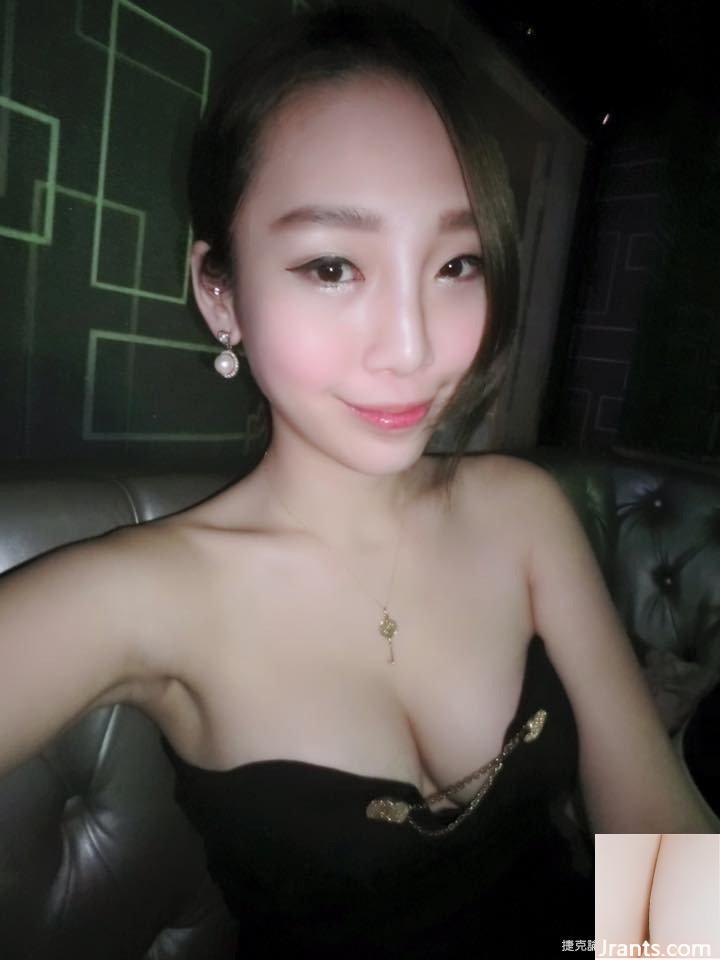 Rãnh dữ dội siêu gợi cảm Yi Fengfeng nhất quyết khoe dáng (19P) - Ảnh 12