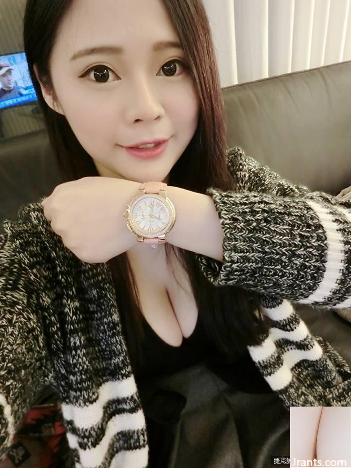 Cô gái Xử Nữ gợi cảm với bộ ngực F ~ Xie Baoer (Xie Renxin) ~ mặc NuBra màu hồng ở nhà (30P) - Ảnh 8