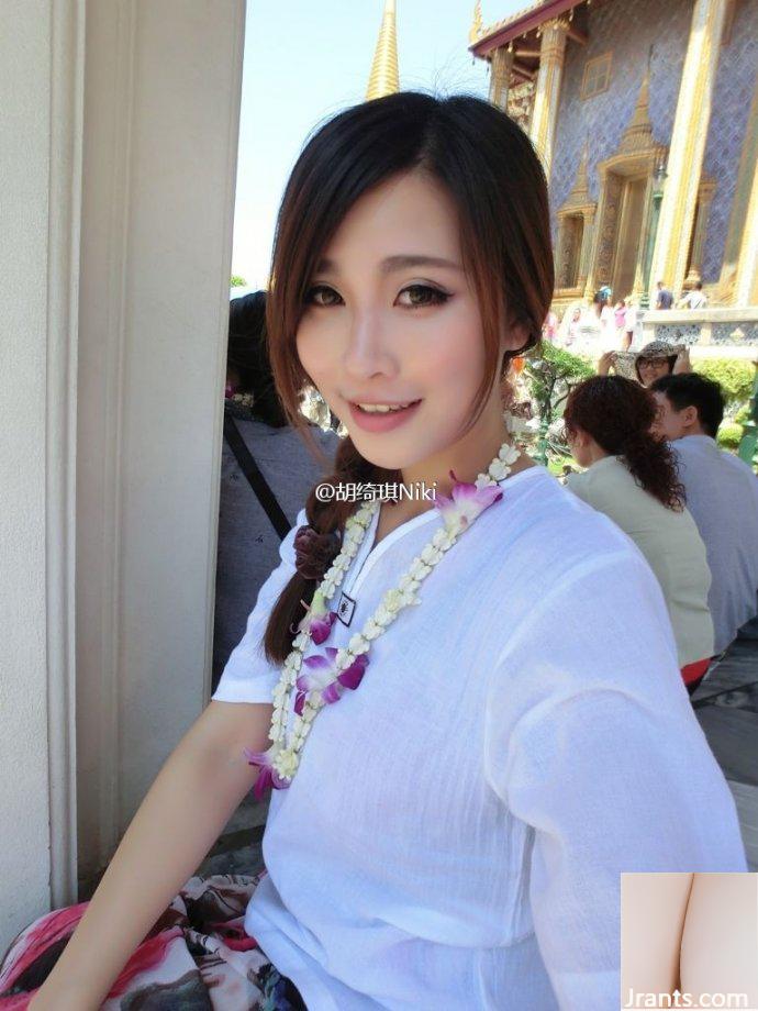 Với dáng người kiêu hãnh ~ Hu Qiqi A (51P) - Ảnh 7