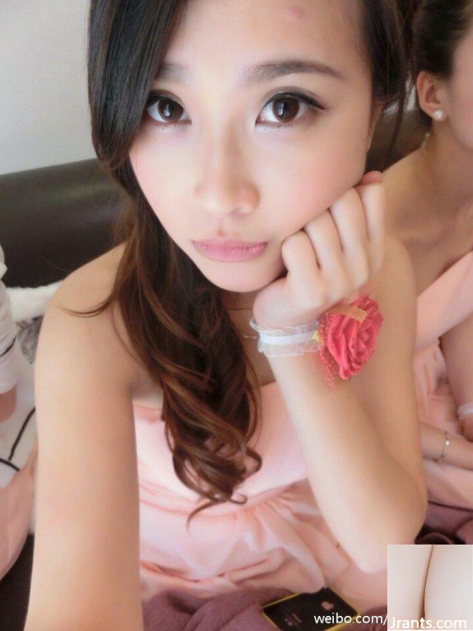 Với dáng người kiêu hãnh ~ Hu Qiqi B (48P) - Ảnh 30