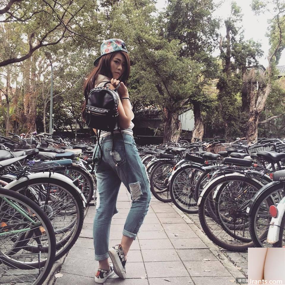 Madou hình chữ S nóng bỏng của 34E ~Viya Cho~ dựa vào lan can để khoe dáng hình chữ S (29P) - Ảnh 8