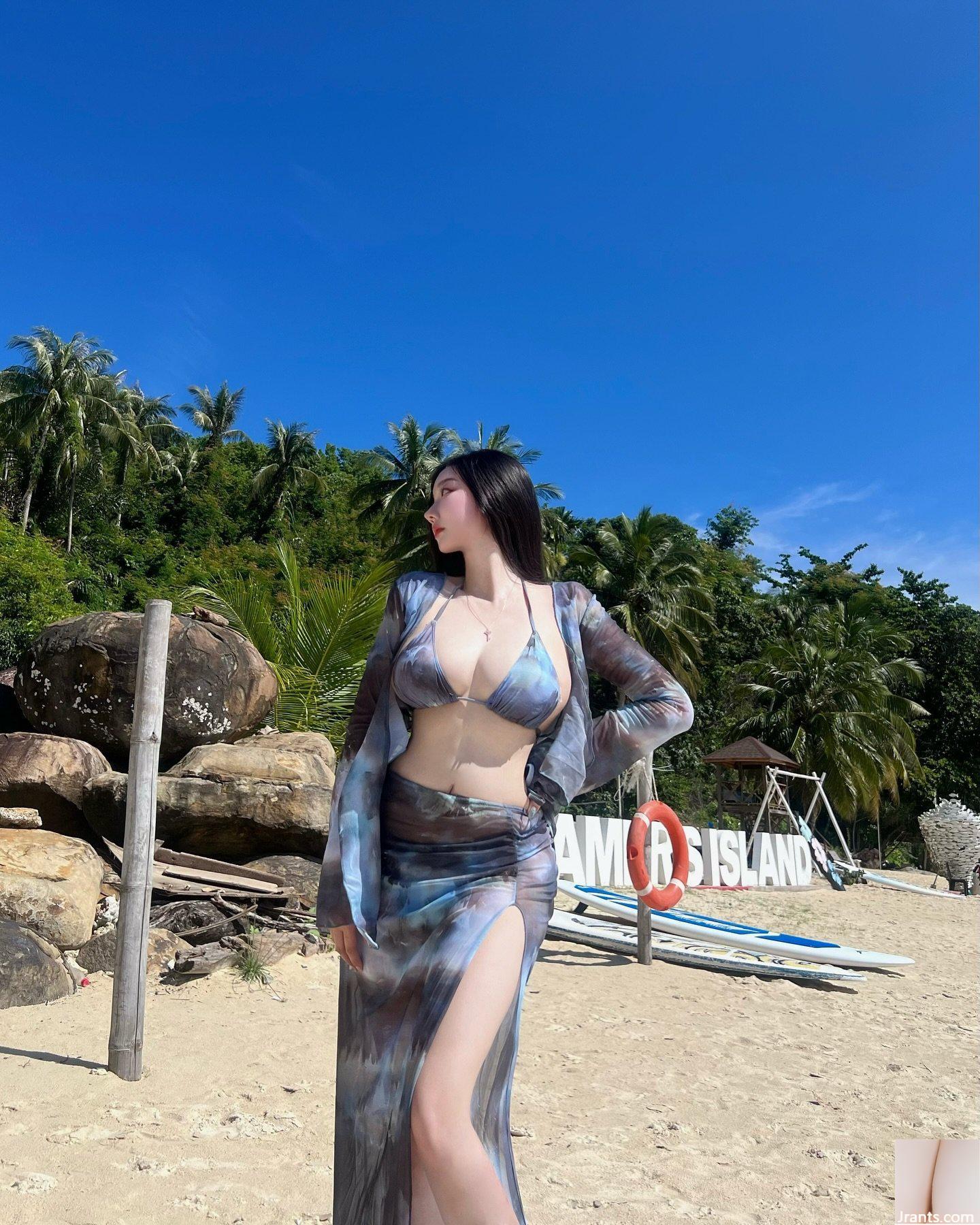 Nữ thần tóc đen nóng nảy “honey___vivi” có dáng người độc đoán có thể thấy qua bộ bikini siêu màu (16P) - Ảnh 15