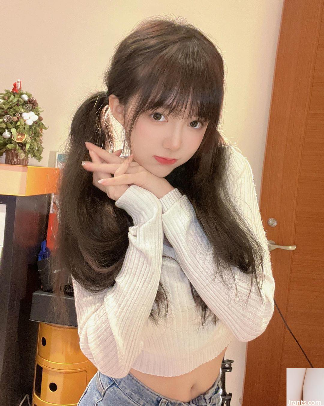 Cô nàng xinh đẹp “Ninizi” xinh đẹp tự nhiên, ẩn giấu bộ ngực trắng nõn và mềm mại siêu cường (10P) - Ảnh 5