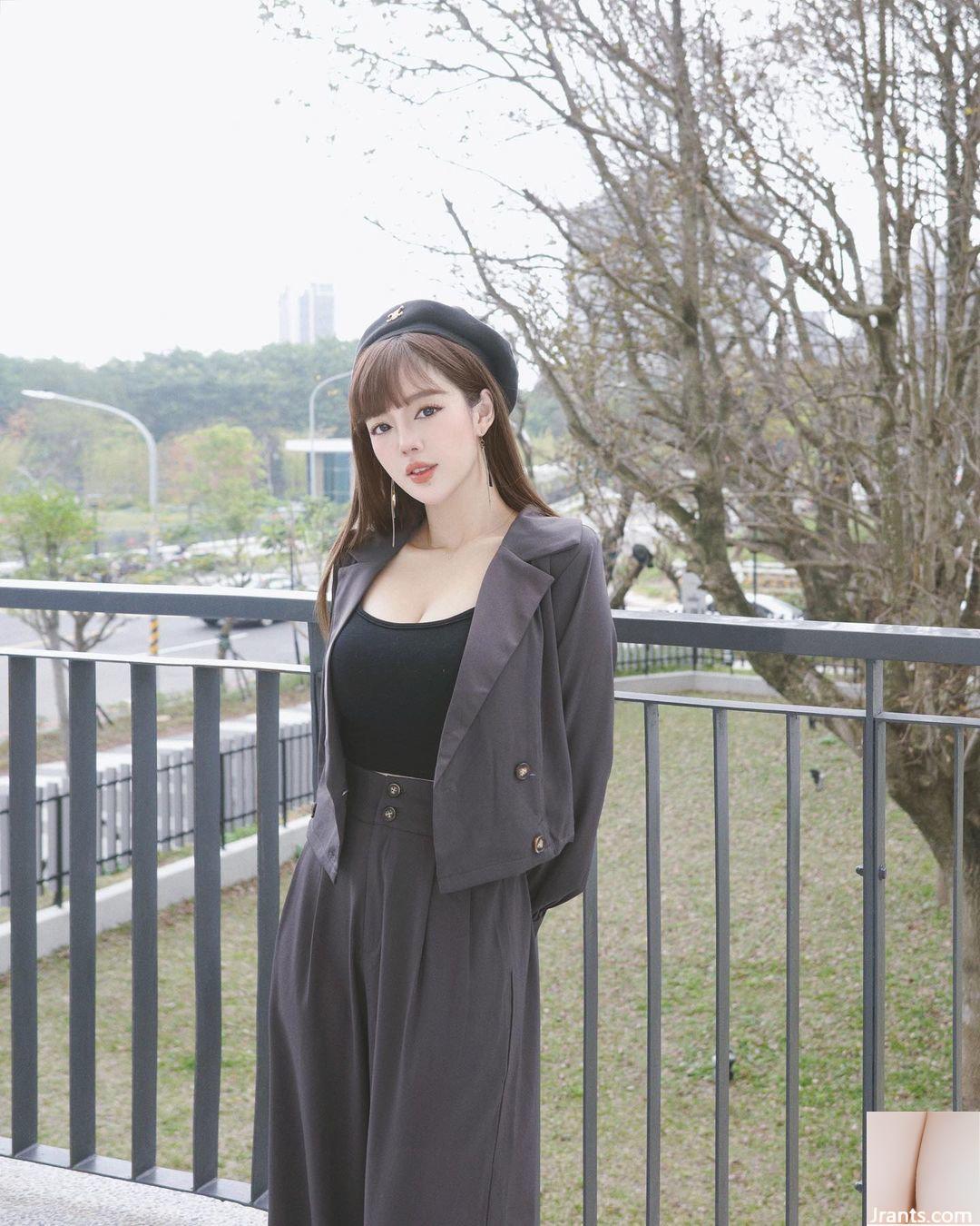 Nữ thần “Qiu Han” có ngoại hình và khí chất hoàn hảo, chỉ riêng ánh mắt thôi cũng không thể cưỡng lại (10P) - Ảnh 9