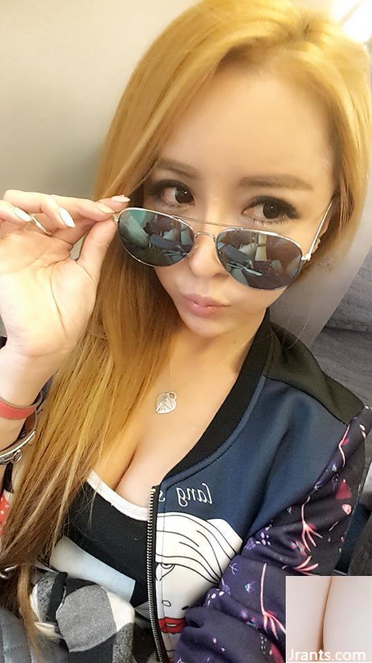 Phim khiêu dâm tình dục bằng miệng của người mẫu nóng bỏng bị lộ! ~Sprite~ “Nhiếp ảnh gia đã đụ tôi rất nhiều trong buổi chụp hình ngoài trời (28P) - Ảnh 15