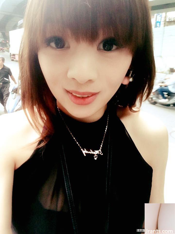 Tư vấn tài chính Cô gái xinh đẹp 32D~Xiangmi (Cheng Xiangting)~Bikini gợi cảm Show Sparks Hot Career Line (29P) - Ảnh 28