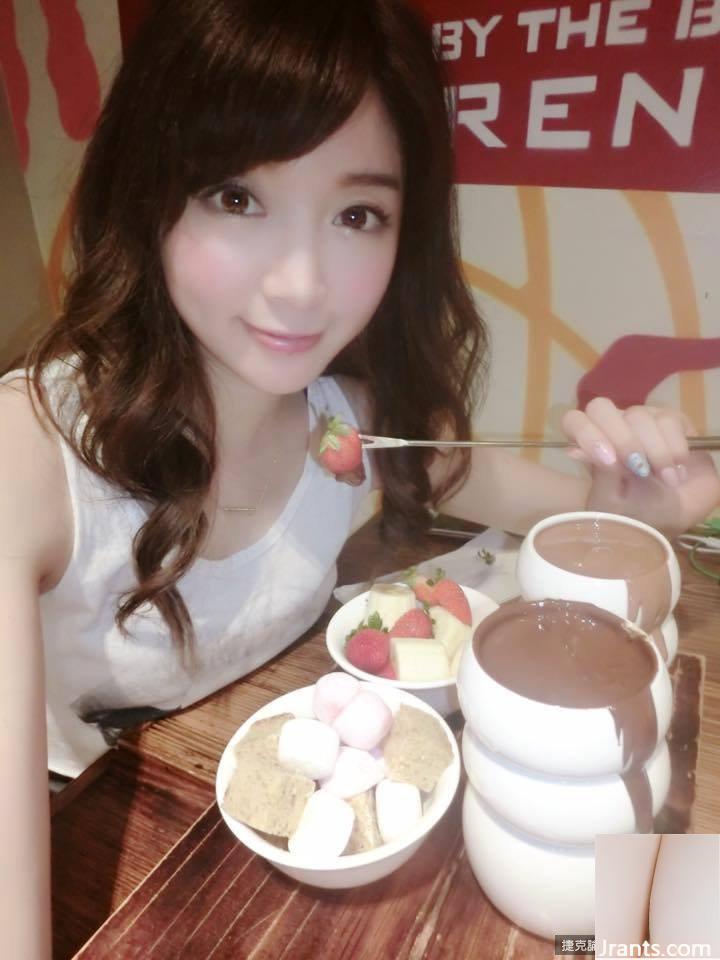 Bikini khoe bộ ngực khủng trắng như tuyết ~ Thành ngữ kiều mạch ~ Bộ ngực cúp D “hình tình yêu” bùng nổ và nóng bỏng (85P) - Ảnh 52