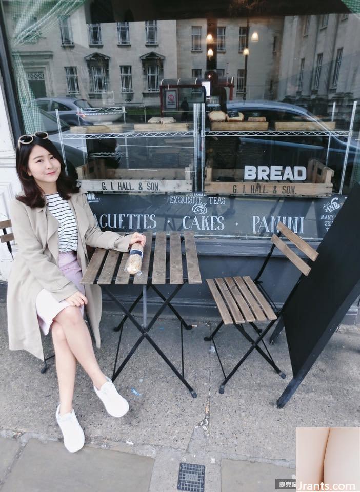 Một cô gái xinh đẹp với bộ ngực 34E ~ Quanquan (Guo Yanling) ~ Mặc bikini ngâm mình trong suối nước nóng và uống rượu trong khách sạn Iceland (? Siêu thoải mái (38P) - Ảnh 21