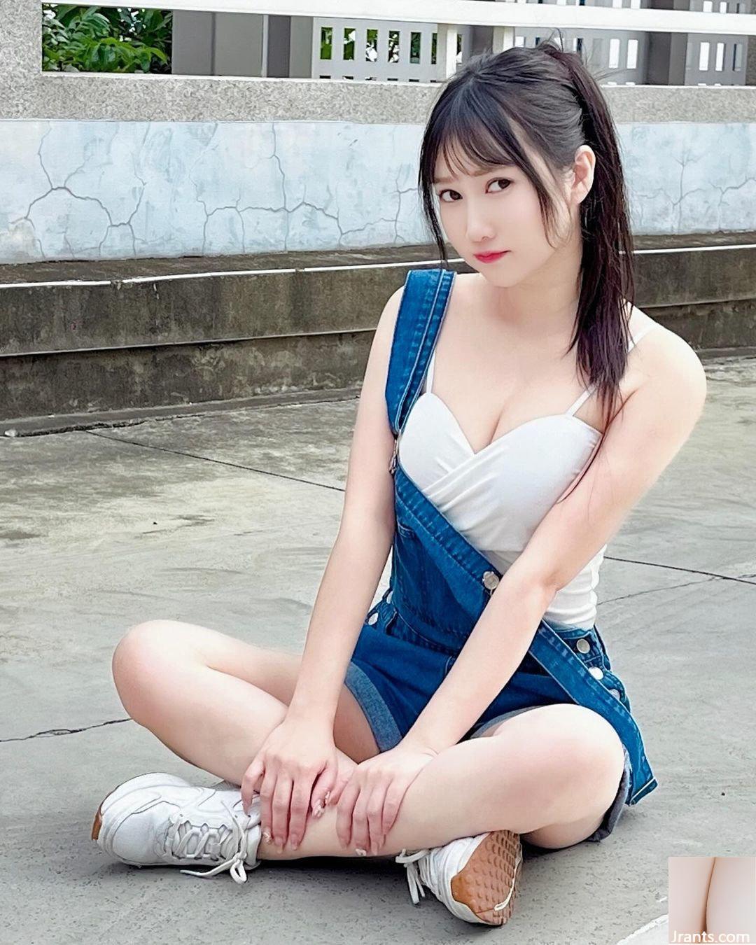 “You Huang Yuwen” có dáng người tuyệt vời và toát lên khí chất quyến rũ. Bộ áo tắm và bộ ngực đẹp rất nóng bỏng (10P) - Ảnh 10