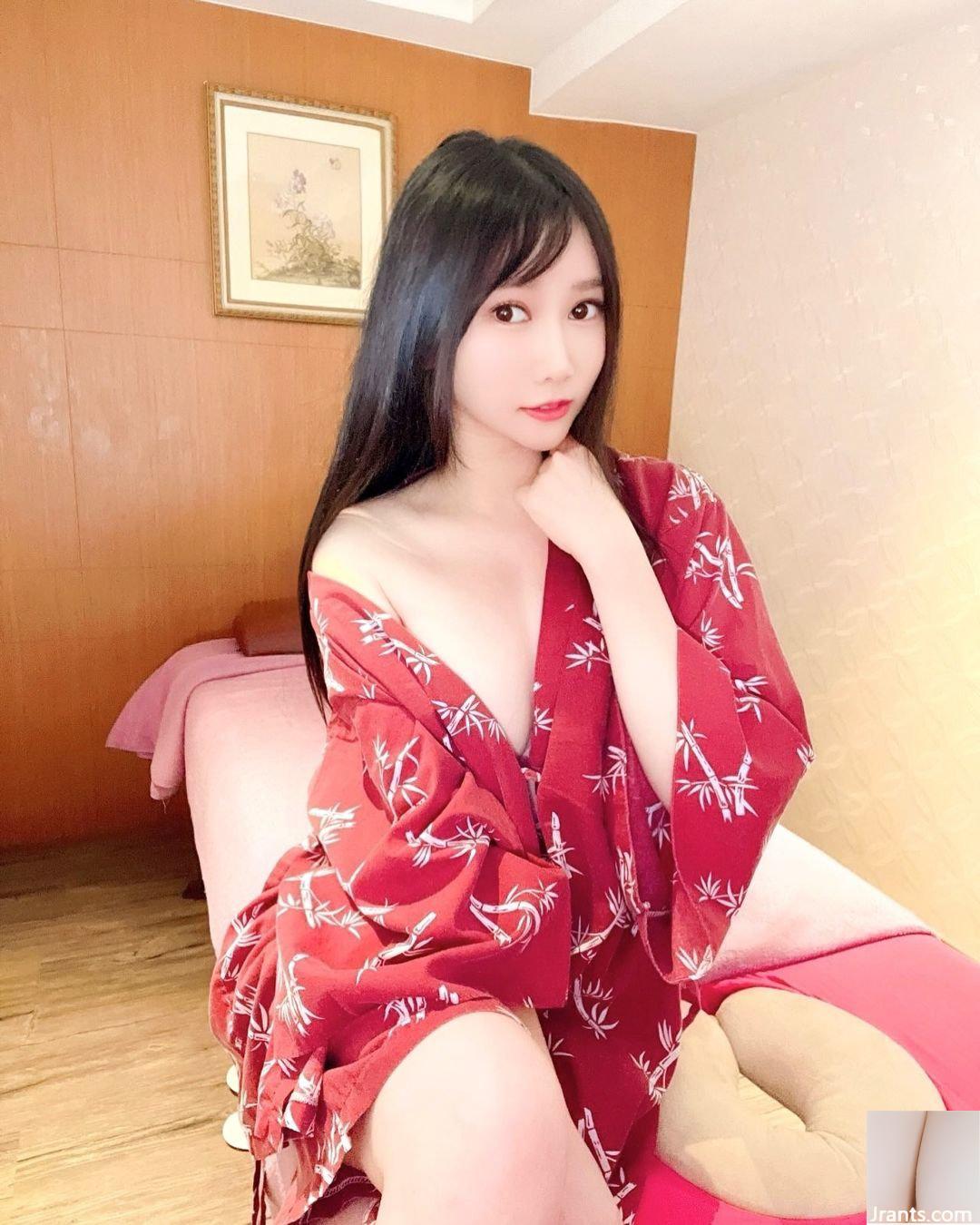 “You Huang Yuwen” có dáng người tuyệt vời và toát lên khí chất quyến rũ. Bộ áo tắm và bộ ngực đẹp rất nóng bỏng (10P) - Ảnh 2