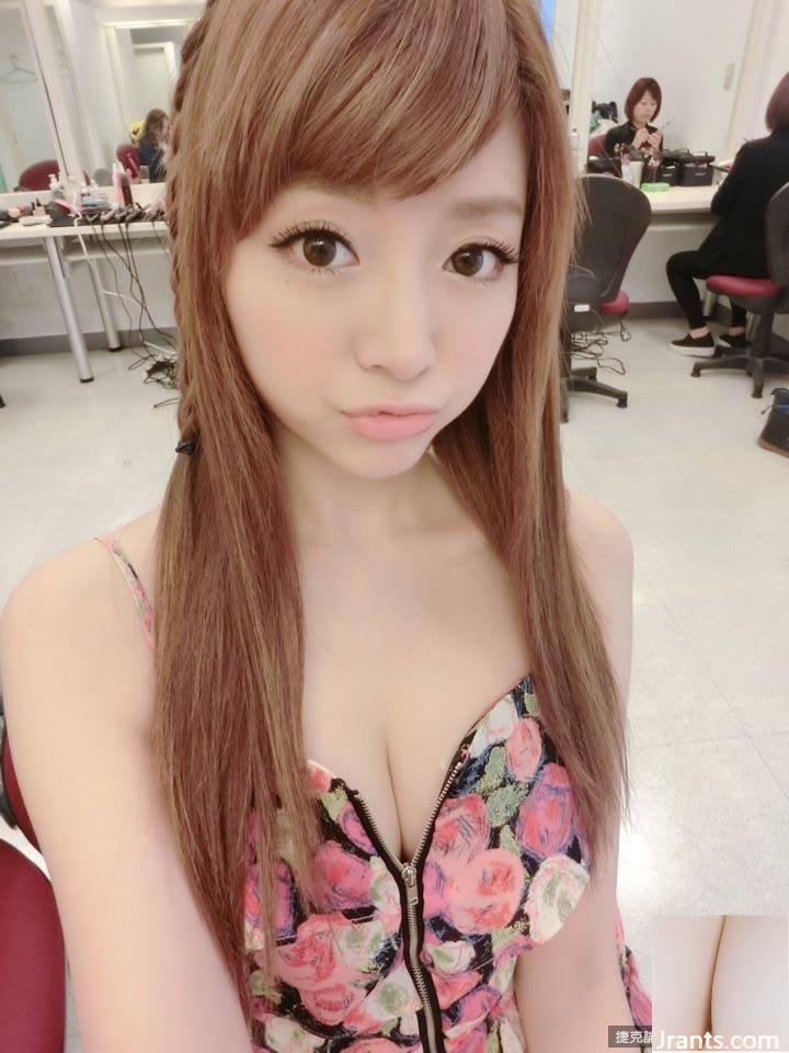 Bikini khoe bộ ngực khủng trắng như tuyết ~ Kiều mạch thành ngữ ~ Bộ ngực D “hình tình yêu” bùng nổ và nóng bỏng (85P) - Ảnh 65