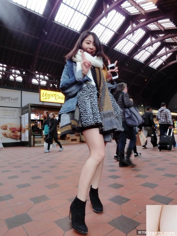 Một cô gái xinh đẹp với bộ ngực 34E ~ Quanquan (Guo Yanling) ~ Mặc bikini ngâm mình trong suối nước nóng và uống rượu trong khách sạn Iceland (? Siêu thoải mái (38P) - Ảnh 17