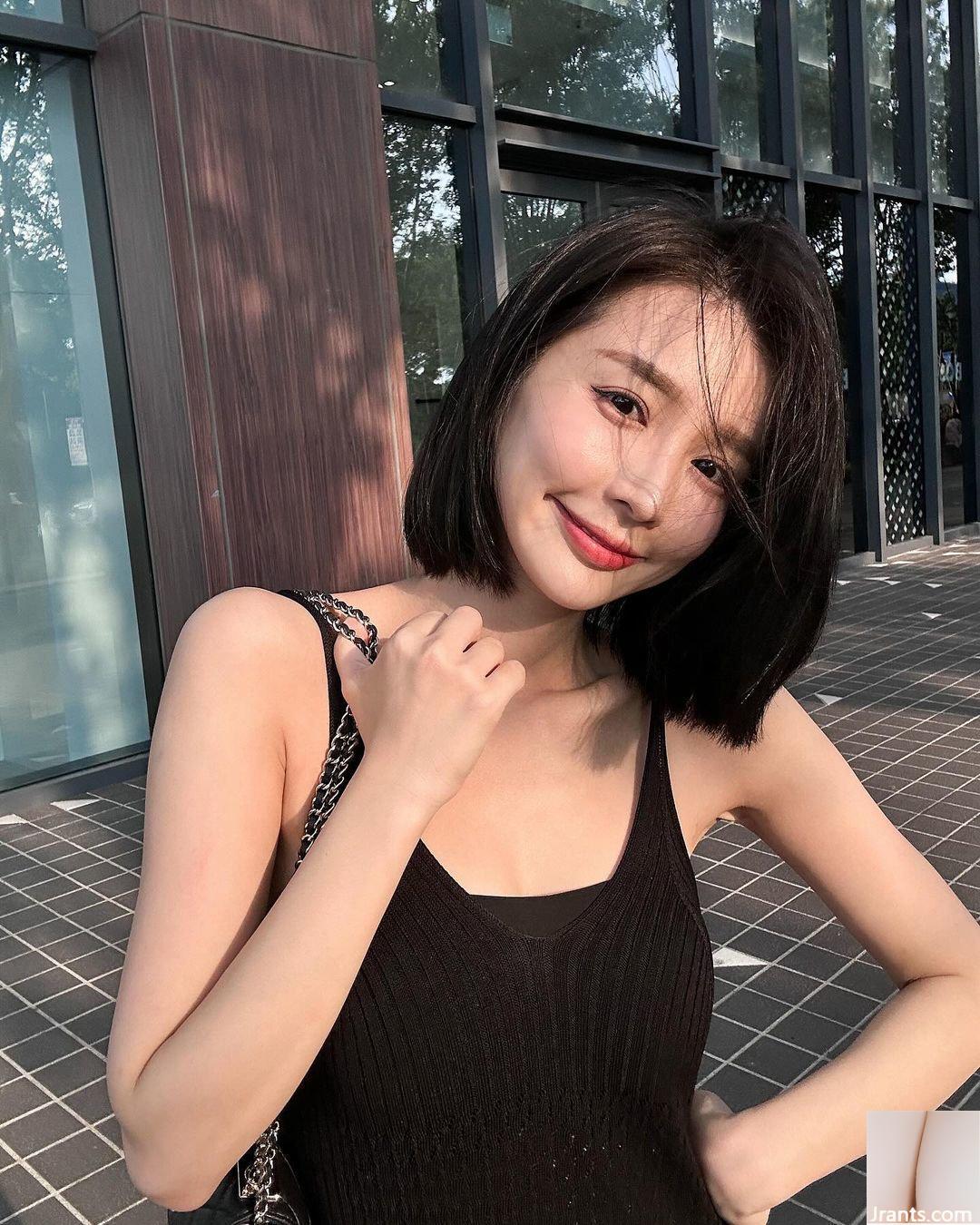 Người mẫu trẻ mắt điện “Tong Yu” cực kỳ quyến rũ và có thân hình khó nắm bắt (10P) - Ảnh 2