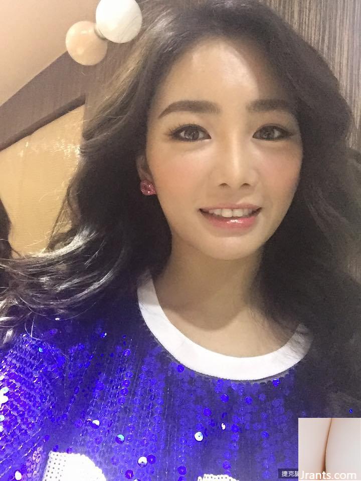 Hot girl chân dài Shu Zichen với hình chữ V khoét sâu kéo dài đến rốn đứng lộn ngược trên lưng ngựa trên bãi biển (48P) - Ảnh 25